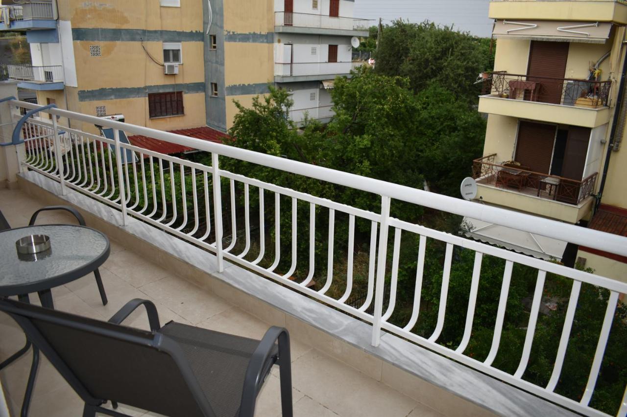 Sea View Luxury Apartment In Nea Kallikratia. Nea Kallikrateia Bagian luar foto