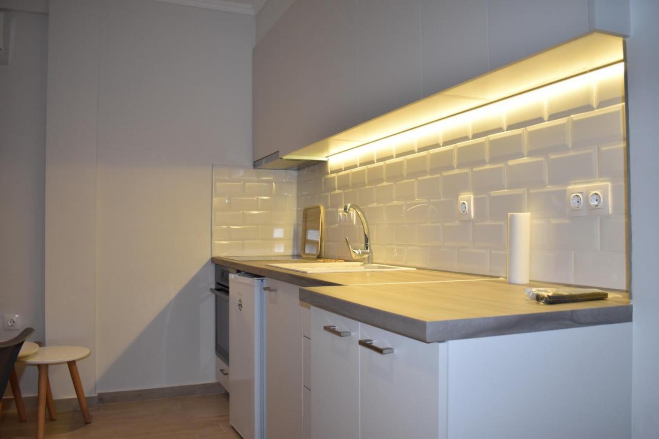 Sea View Luxury Apartment In Nea Kallikratia. Nea Kallikrateia Bagian luar foto